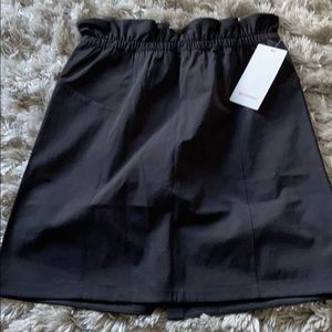Brand new lululemon skirt
